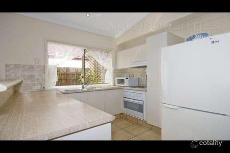 Property photo of 9 Hillbrook Way Forest Lake QLD 4078