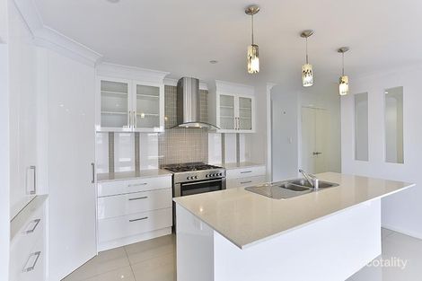 Property photo of 18 Wigan Avenue Highfields QLD 4352