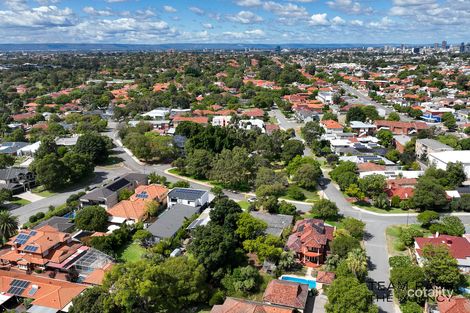 32 Ardross Cres, Coolbinia, WA 6050