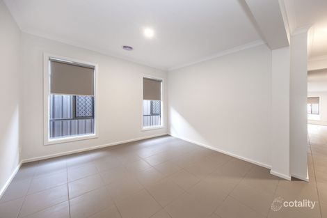 Property photo of 93 Butterfly Boulevard Tarneit VIC 3029