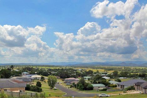 8 Banksia Ct, Lowood, QLD 4311