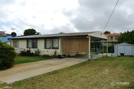 15 Burton Rd, Castletown, WA 6450