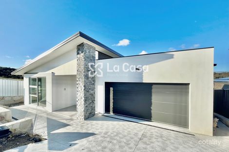 Property photo of 84 Dorney Rise Taylor ACT 2913