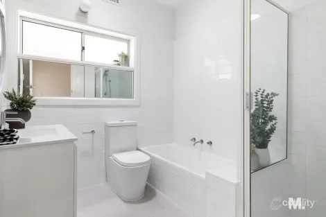 Property photo of 113 Bradshaw Street Essendon VIC 3040