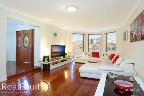 Property photo of 17 Pulham Place Chipping Norton NSW 2170