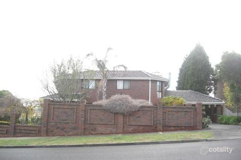 53 Joseph Banks Cres, Endeavour Hills, VIC 3802