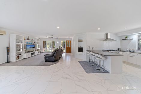 Property photo of 6 Peachtree Close Worrigee NSW 2540