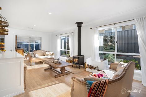 Property photo of 8 Farmer Avenue Wyee NSW 2259