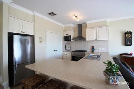 Property photo of 12 Grimes Avenue Elderslie NSW 2570