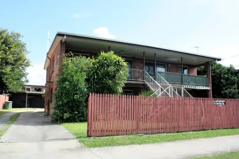 1/237 Aumuller St, Westcourt, QLD 4870