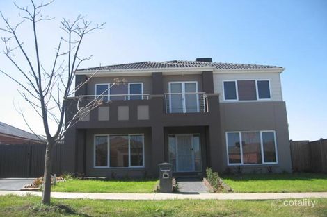 8 Lauderdale Dr, Craigieburn, VIC 3064