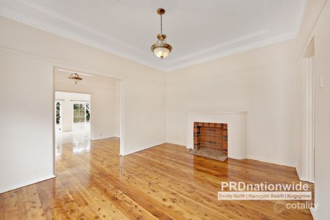 Property photo of 11 Moya Crescent Kingsgrove NSW 2208