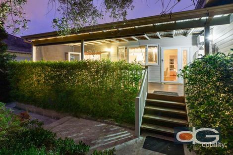 16a Field St, Beaconsfield, WA 6162