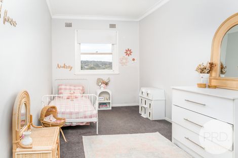 Property photo of 95 Fernleigh Road Turvey Park NSW 2650