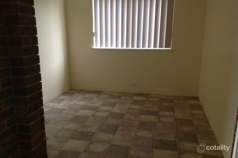 Property photo of 21/4 Mowatt Street Queanbeyan East NSW 2620