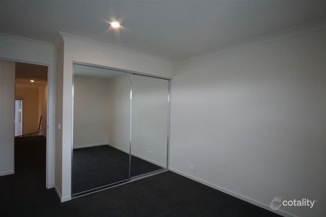 Property photo of 26 Amadeo Way Chirnside Park VIC 3116