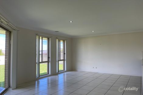 Property photo of 8 Sunburst Street Orange NSW 2800