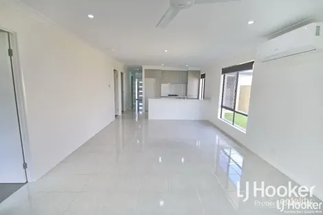 Property photo of 9 Sienna Circuit Yarrabilba QLD 4207