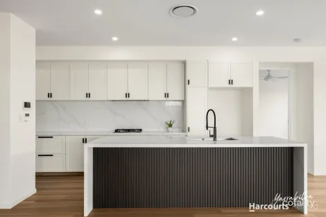 Property photo of 72 Pinnacles Street Yarrabilba QLD 4207