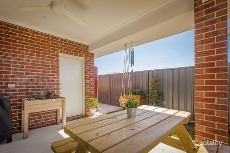 Property photo of 1/23 Barossa Way Thurgoona NSW 2640