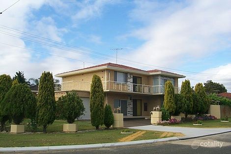 7 Farina Dr, Yokine, WA 6060