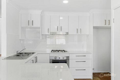 43 Bellevue Pde, Labrador, QLD 4215