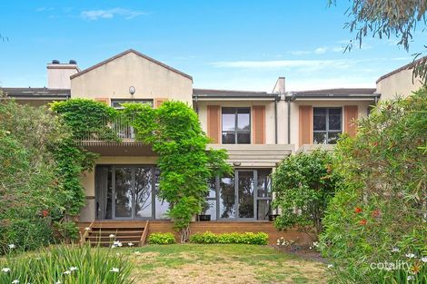 Property photo of 16 Pinehurst Place Chirnside Park VIC 3116
