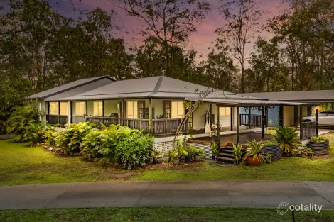 Property photo of 118 Philip Drive Teddington QLD 4650