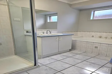 Property photo of 1007 Raglan Street Wallan VIC 3756