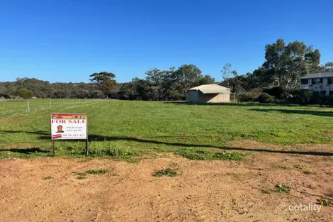 81 Newcastle St, York, WA 6302