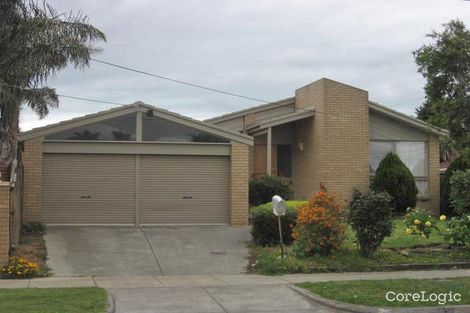 Property photo of 17 Dowling Road Oakleigh South VIC 3167