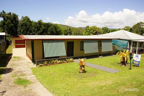 Property photo of 33 West Street Sarina QLD 4737