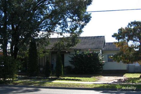 13 Oakleigh Ave, South Granville, NSW 2142