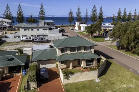 32 Westmacott St, Castletown, WA 6450