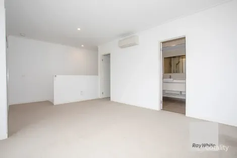 Property photo of 6 King Drive Hillside VIC 3037