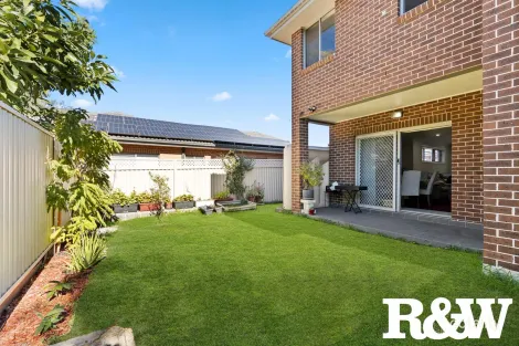 Property photo of 11 Lovage Glade Rooty Hill NSW 2766
