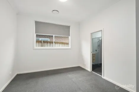 Property photo of 18 Darraby Drive Moss Vale NSW 2577
