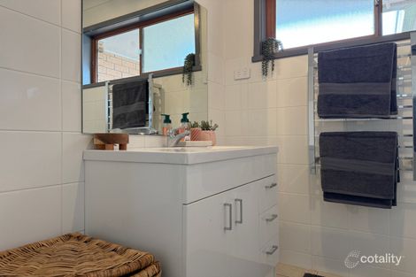 Property photo of 33 Bushland Drive Taree NSW 2430