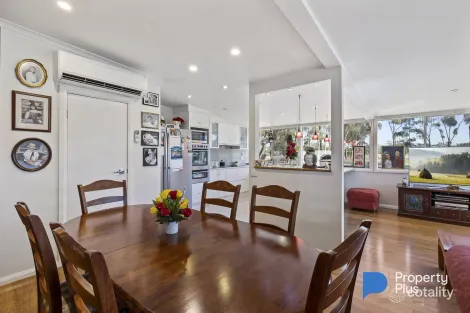 Property photo of 30 Raglan Street Newbridge VIC 3551