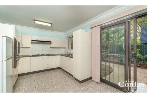 Property photo of 2/32 Devoy Street Ashgrove QLD 4060