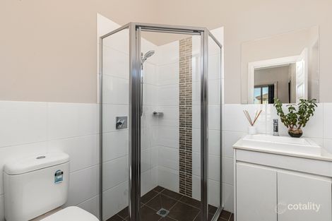 Property photo of 3 De Garis Close Middleton Grange NSW 2171