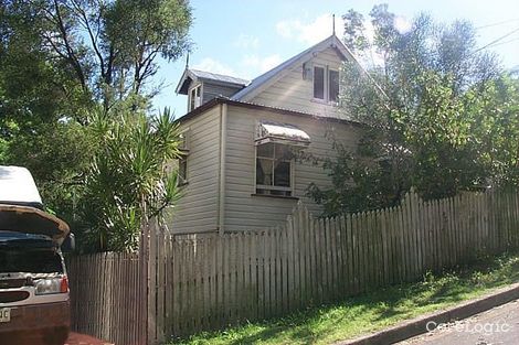 2 Cross St, Red Hill, QLD 4059