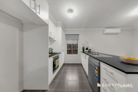 Property photo of 6 Beltons Way Doreen VIC 3754