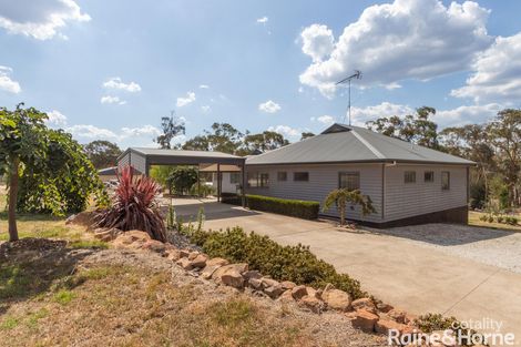 Property photo of 5 Borrowpit Road Meadow Flat NSW 2795