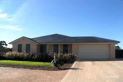 15 Catherine St, Stirling North, SA 5710