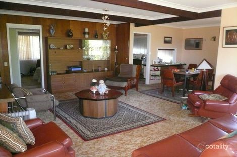 Property photo of 8 Sandstone Crescent Tascott NSW 2250