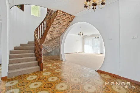 Property photo of 12 Remus Place Winston Hills NSW 2153