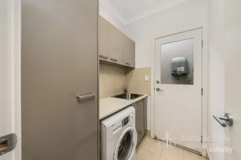 Property photo of 550 Heysen Boulevard Mount Barker SA 5251