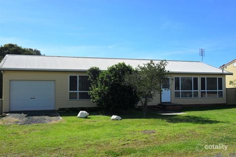 39 Wangaree St, Coomba Park, NSW 2428