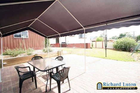 Property photo of 2 Hiles Place Kambah ACT 2902